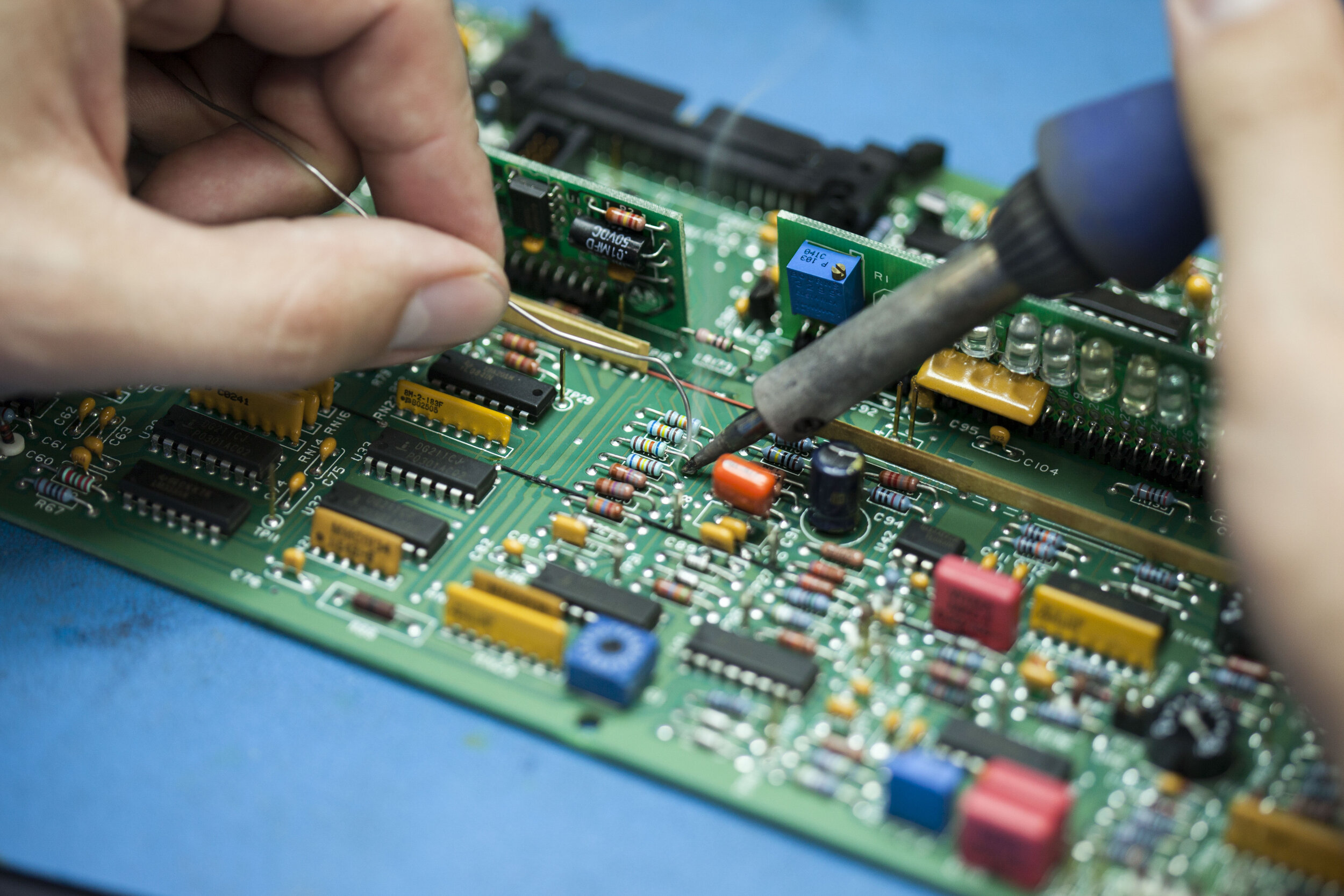 In-Circuit Testing and 6 Other PCB Testing Methods